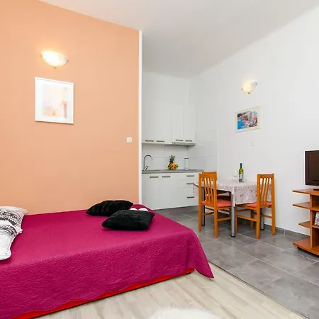 Classy Center アパート スプリト